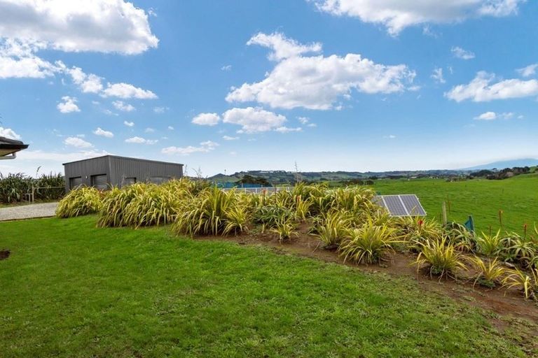 Photo of property in 485 Pukearuhe Road, Waiiti, Urenui, 4377