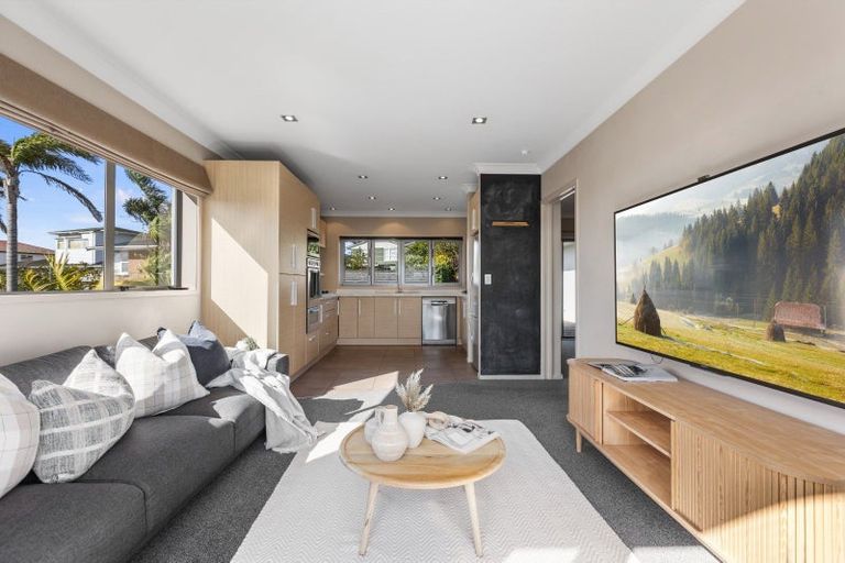 Photo of property in 28 Andrew Place, Otumoetai, Tauranga, 3110