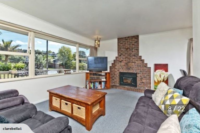 Photo of property in 23 Ellice Road, Totara Vale, Auckland, 0629