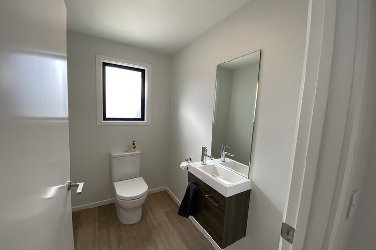 Photo of property in 21 Cheviot Street, Jacks Point, 9371