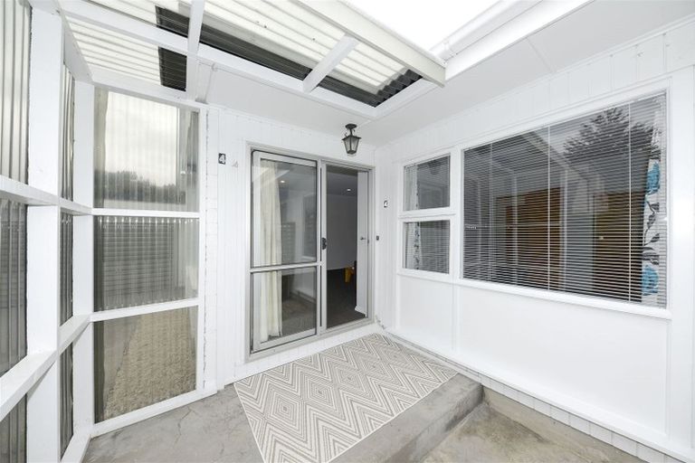 Photo of property in 4/6 Kinloch Street, St Albans, Christchurch, 8014