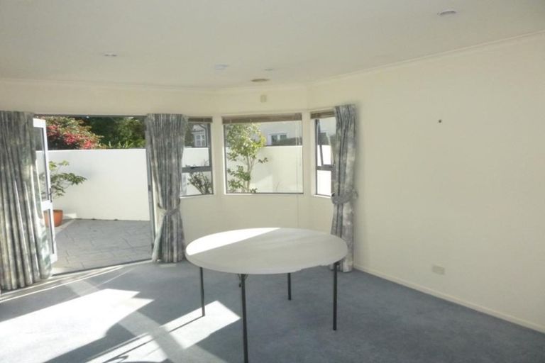 Photo of property in 59a Hautana Street, Woburn, Lower Hutt, 5010