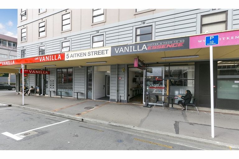 Photo of property in Aitken Street Apartments, 209/5 Aitken Street, Thorndon, Wellington, 6011