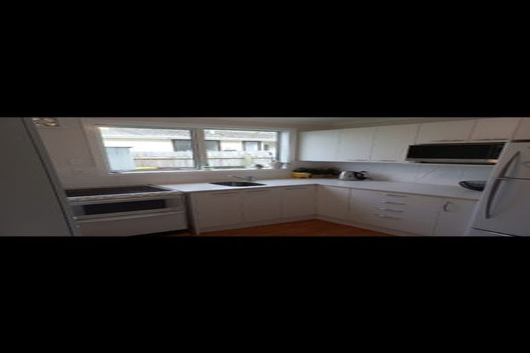 Photo of property in 40d Leighton Avenue, Waiwhetu, Lower Hutt, 5010