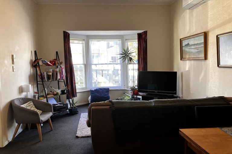 Photo of property in 54 Thompson Street, Mount Cook, Wellington, 6011