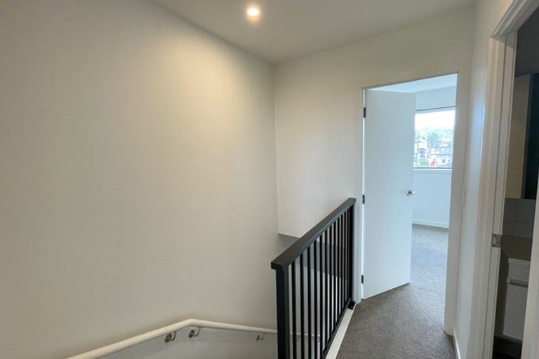 Photo of property in 11/5 Brandon Road, Glen Eden, Auckland, 0602