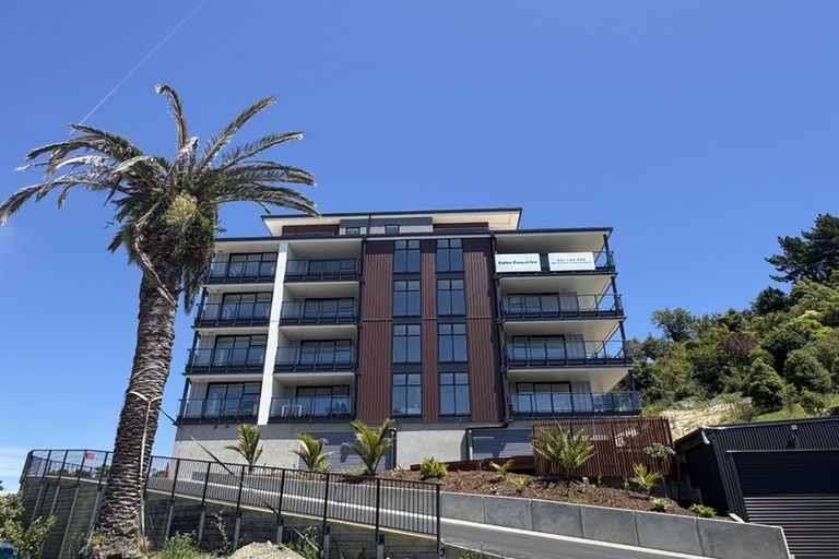 Photo of property in 71 Haven Road, Nelson, 7010