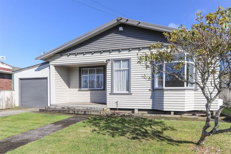 Photo of property in 36 Standish Street, Inglewood, 4330