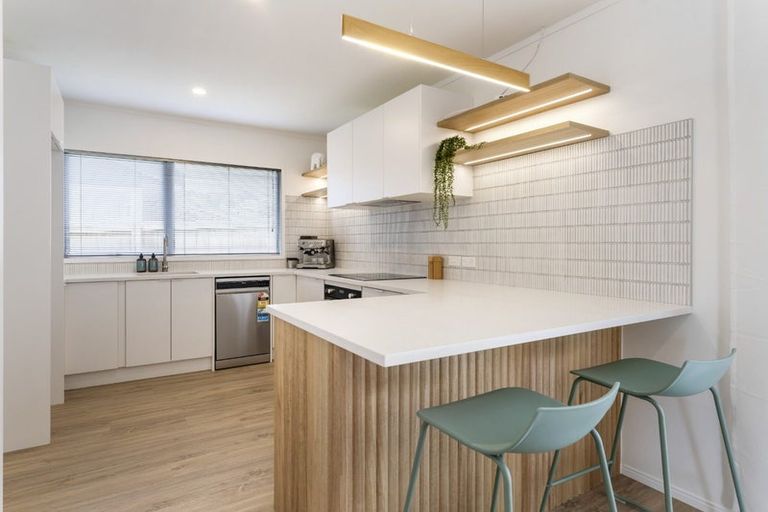 Photo of property in 23a Mack Place, Red Hill, Papakura, 2110