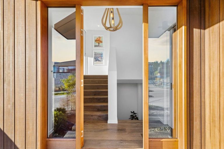 Photo of property in 48 Farrant Drive, Wanaka, 9305