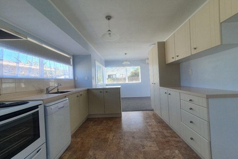 Photo of property in 5/54 Lakeside Drive, Orewa, 0931