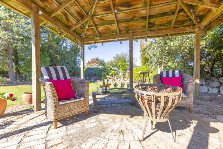 Photo of property in 52 Mcgreevy Street, Waipawa, 4210