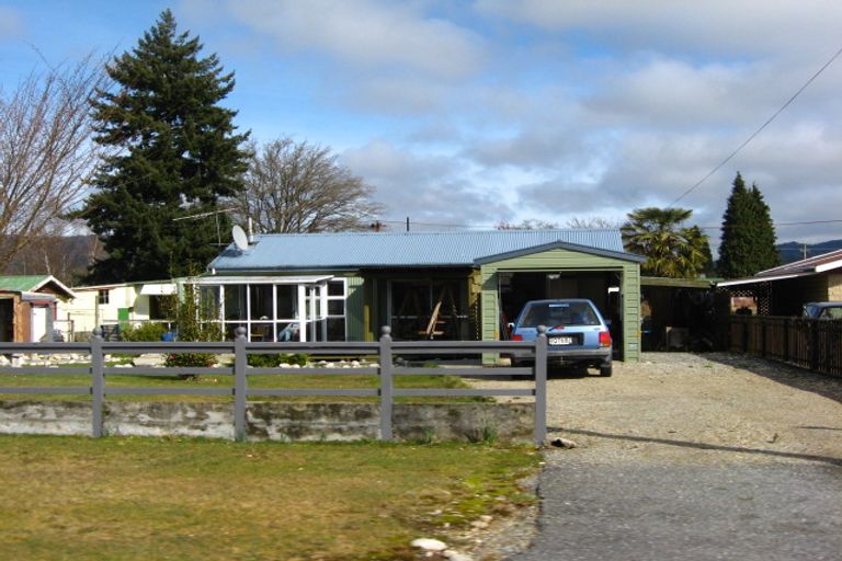 Photo of property in 14 Dick Street, Reefton, 7830