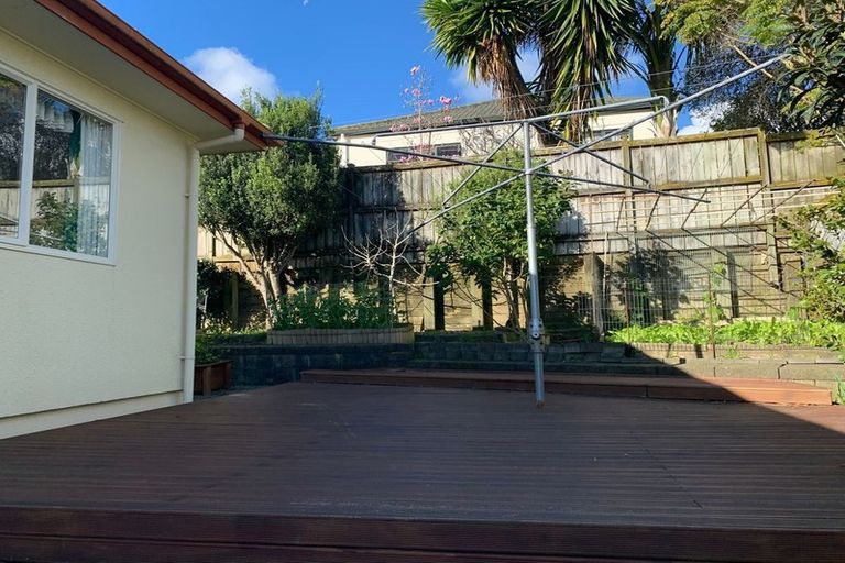 Photo of property in 26 Delmont Close, East Tamaki Heights, Auckland, 2016