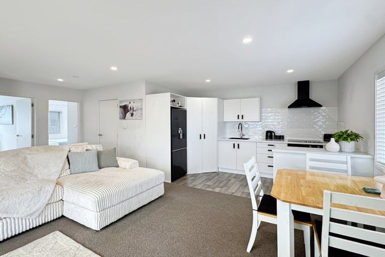 Photo of property in 202/11 Kamahi Crescent, Papamoa Beach, Papamoa, 3118