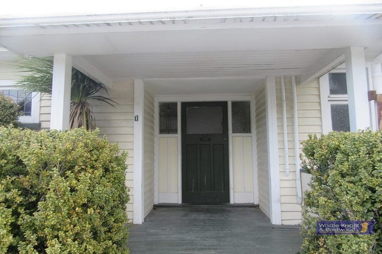 Photo of property in 1/49 Picton Avenue, Riccarton, Christchurch, 8011