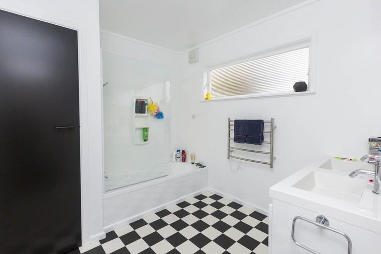 Photo of property in 55 Sunbrae Drive, Silverstream, Upper Hutt, 5019