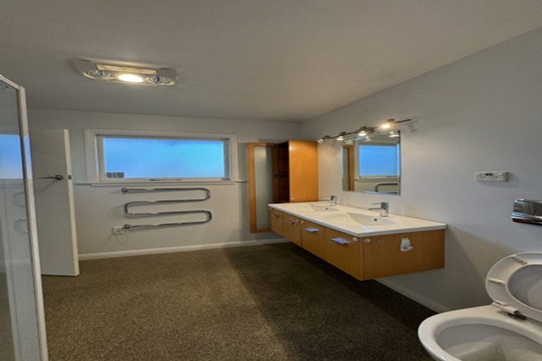 Photo of property in 14 Shearer Avenue, Papanui, Christchurch, 8052