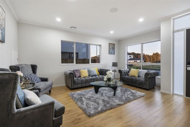 Photo of property in 24 Koropa Road, Flat Bush, Auckland, 2019