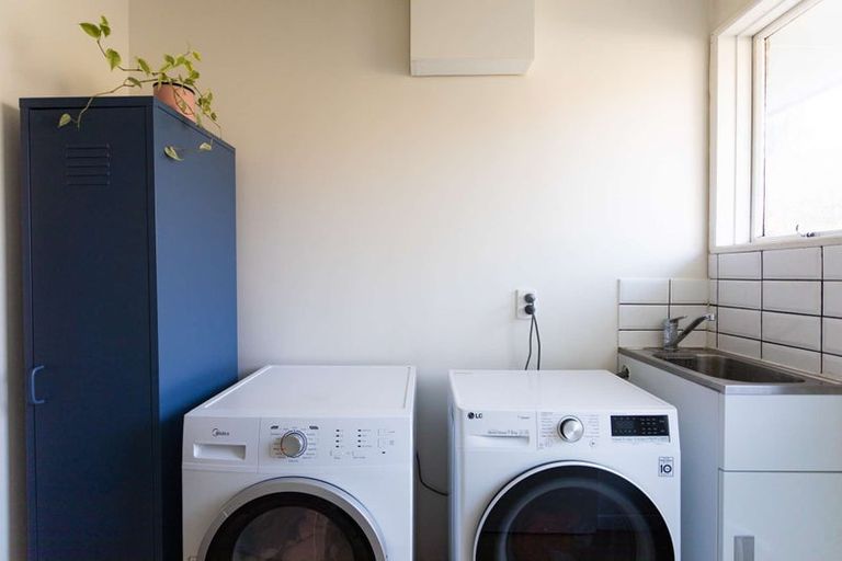 Photo of property in 1/185 Queenspark Drive, Parklands, Christchurch, 8083