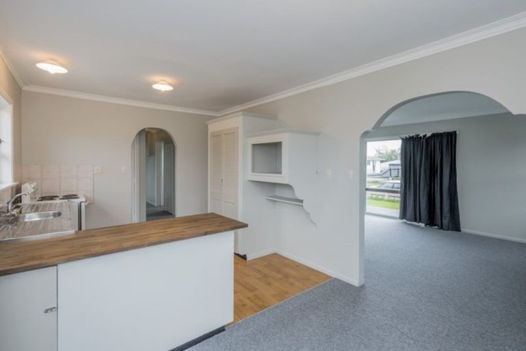 Photo of property in 24 Ferguson Street, Levin, 5510