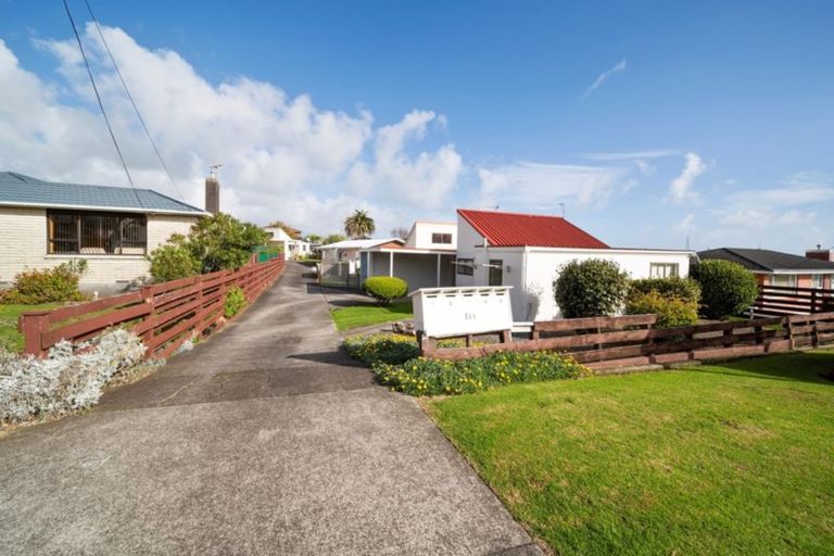 Photo of property in 3/166 Ngamotu Road, Spotswood, New Plymouth, 4310