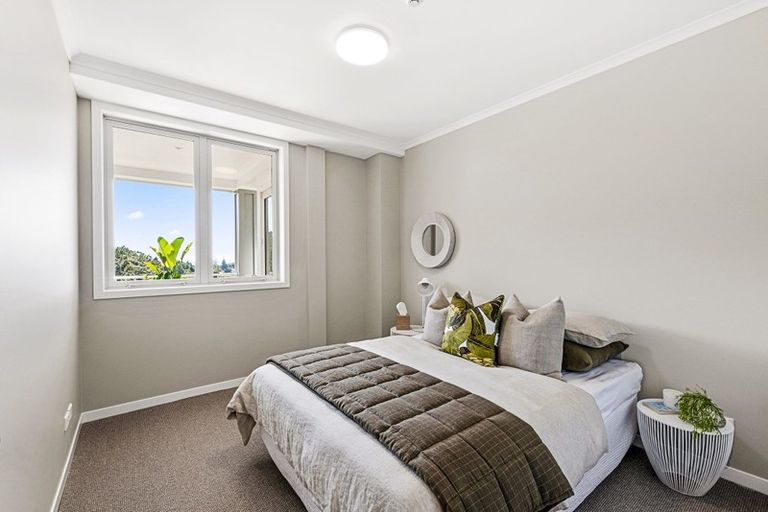 Photo of property in 186 Landmark Terrace, Orewa, 0931