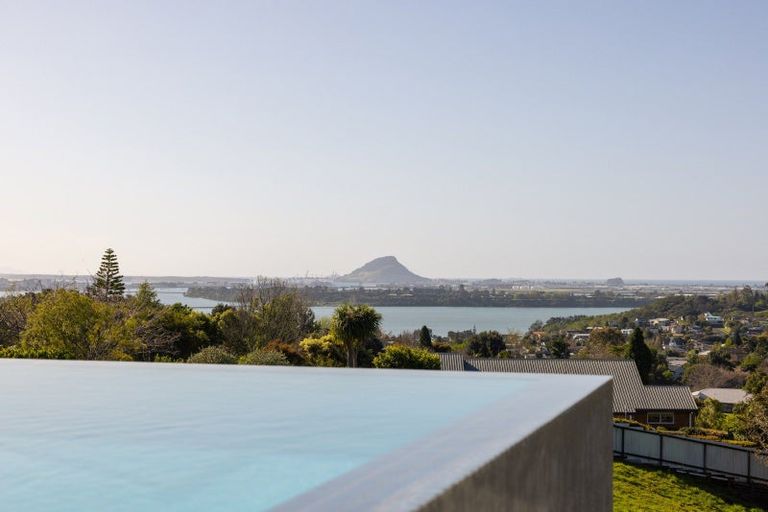 Photo of property in 101rc Waikite Road, Welcome Bay, Tauranga, 3175