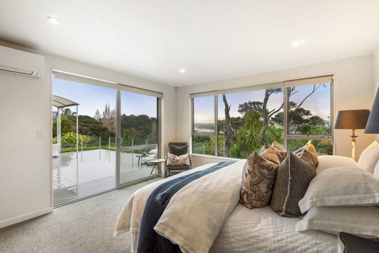 Photo of property in 26 Matheson Road, Red Beach, 0932