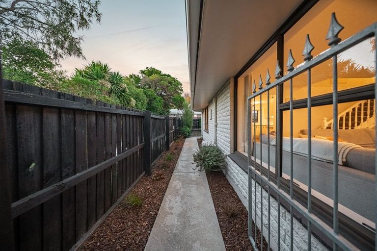 Photo of property in 2/35 New Brighton Road, Shirley, Christchurch, 8061