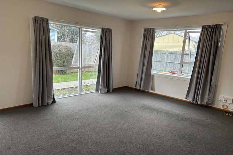 Photo of property in 4/112 Champion Street, Edgeware, Christchurch, 8013