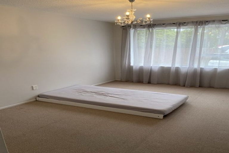 Photo of property in 1/104 Picton Avenue, Riccarton, Christchurch, 8011