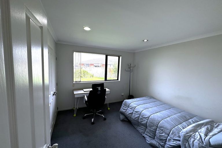 Photo of property in 5 Morewa Place, Takanini, 2112