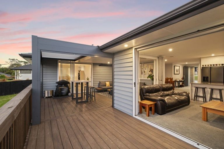 Photo of property in 62 Rapana Drive, Tuakau, 2121