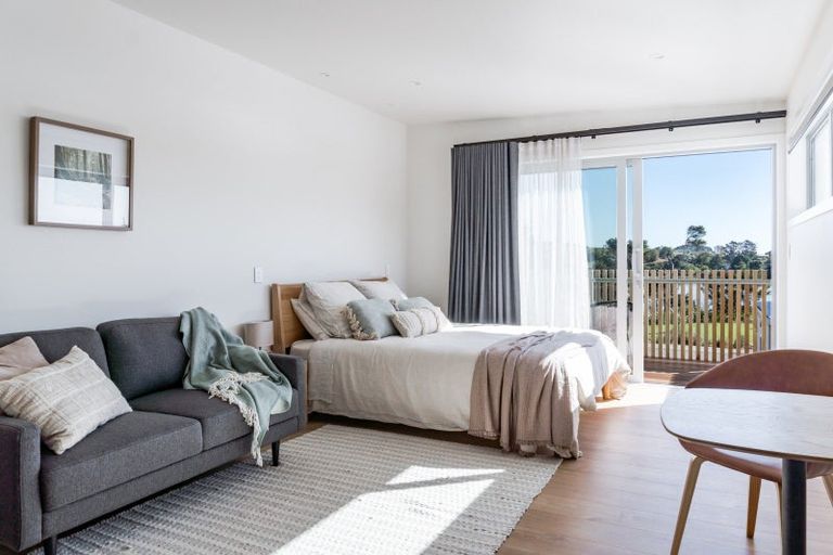 Photo of property in 9 Rangitahi Road, Raglan, 3225