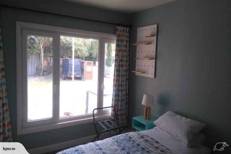 Photo of property in 86 Grahams Road, Burnside, Christchurch, 8041