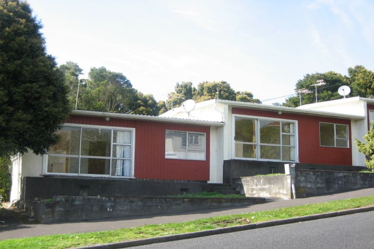 Photo of property in 89 Glenpark Avenue, Frankleigh Park, New Plymouth, 4310
