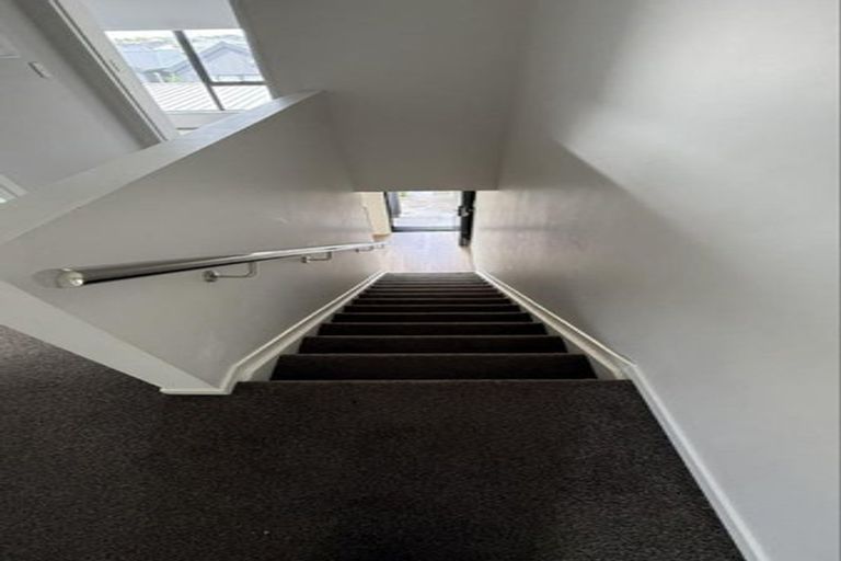 Photo of property in 4/3 Walsh Road, Wainui, 0932