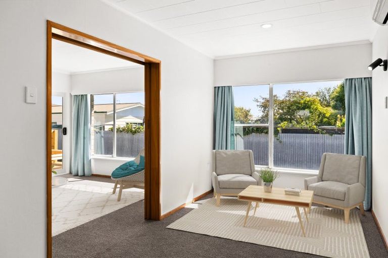 Photo of property in 16c King Street, Taradale, Napier, 4112