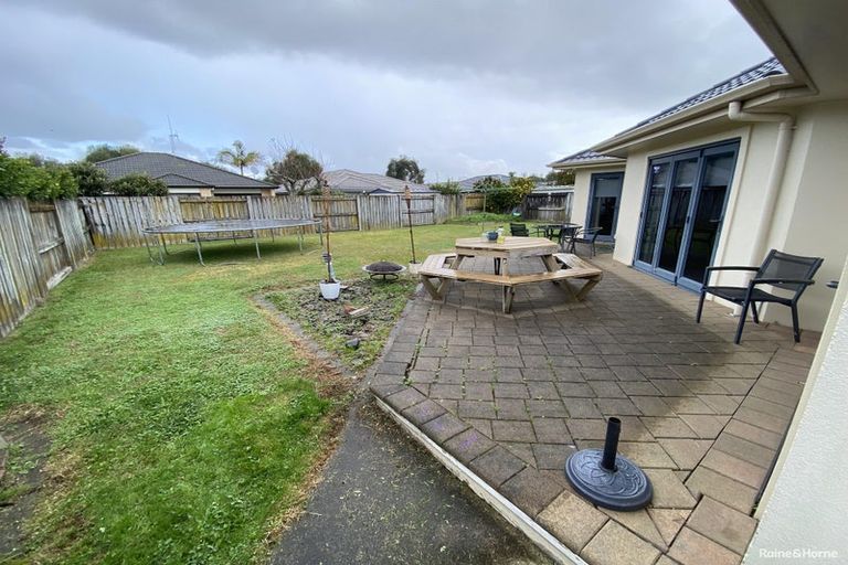 Photo of property in 304 Gravatt Road, Papamoa Beach, Papamoa, 3118