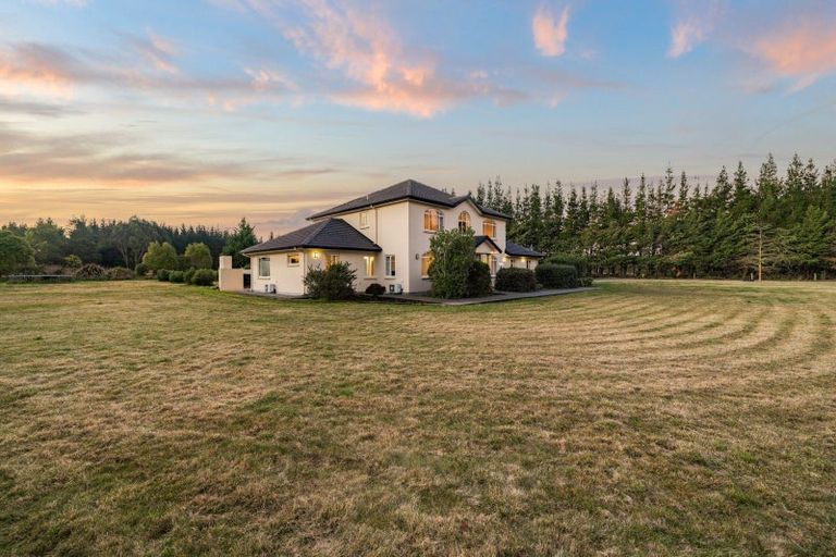 Photo of property in 16 Harpers Road, Loburn, Rangiora, 7472
