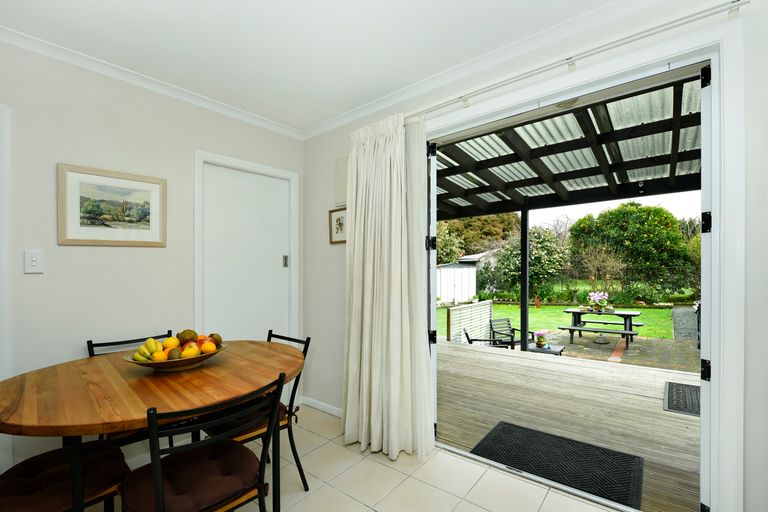 Photo of property in 5 Devon Street, Stoke, Nelson, 7011