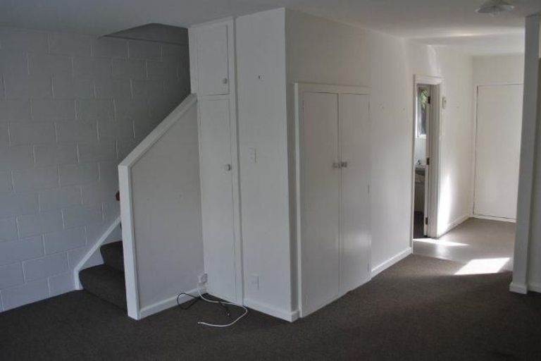 Photo of property in 4/34 Holly Road, St Albans, Christchurch, 8014