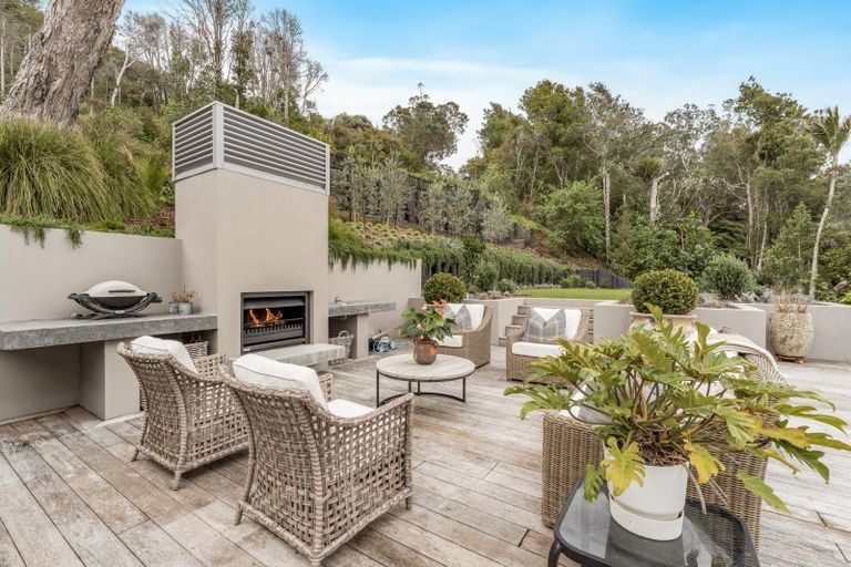 Photo of property in 25 Ti Point Road, Ti Point, Leigh, 0985