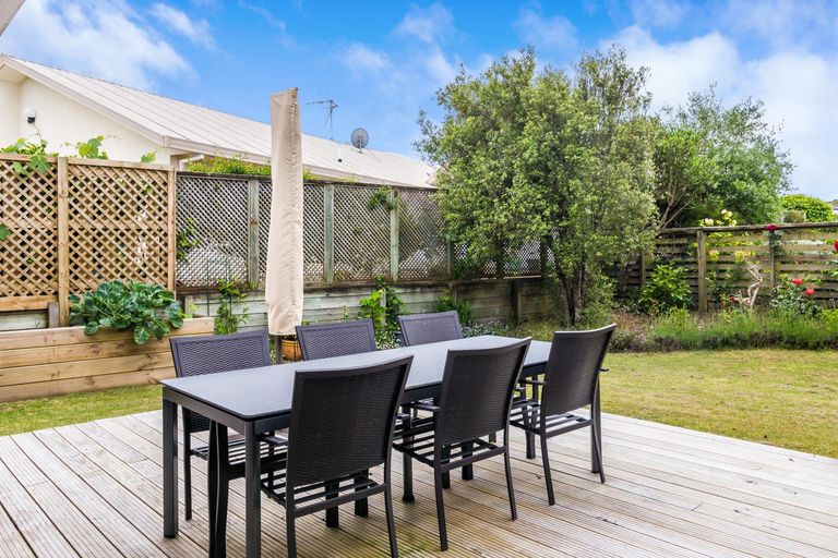 Photo of property in 24 Robinson Terrace, Rangatira Park, Taupo, 3330