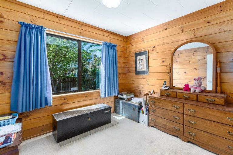 Photo of property in 69a Mana Esplanade, Paremata, Porirua, 5026