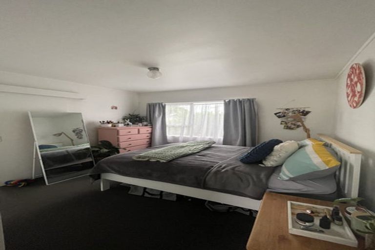 Photo of property in 2/23 Nelson Street, Helensville, 0800