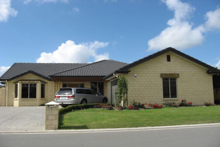 Photo of property in 4 Cathcart Crescent, Prebbleton, 7604