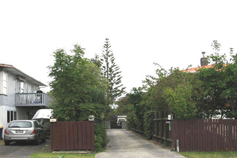 Photo of property in 214b Birkdale Road, Birkdale, Auckland, 0626