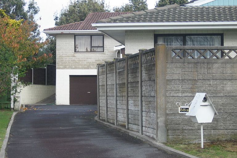 Photo of property in 58a Eatwell Avenue, Paraparaumu Beach, Paraparaumu, 5032